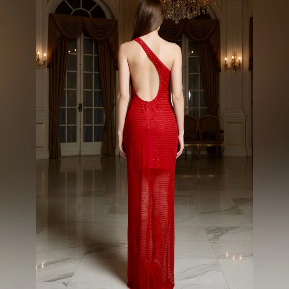 Elegant‎ Red hand beaded One-Shoulder Dress - Picture 2 of 4